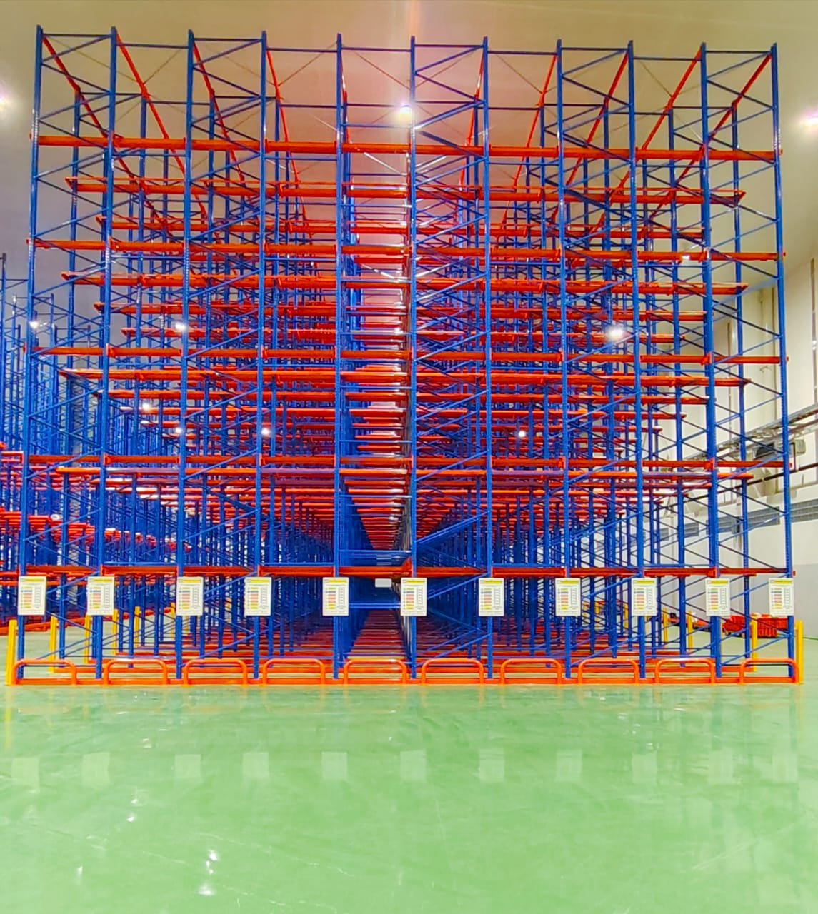 Info rak drive-in Perkasa Racking TAP — Finishing Rak Drive-In Sesuai Lingkungan